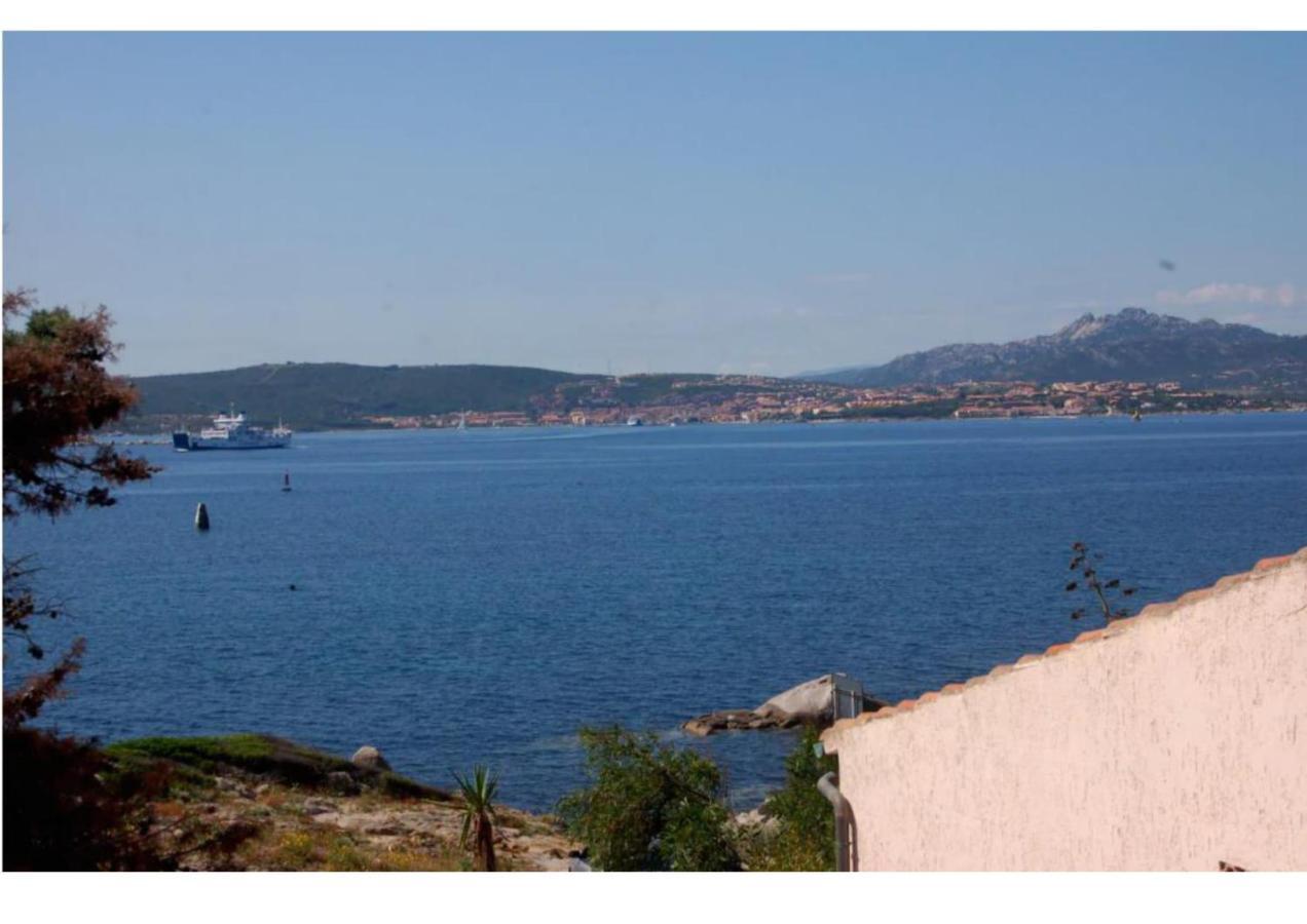 Casa vacanze a pochi passi dal mare Villa La Maddalena  Esterno foto